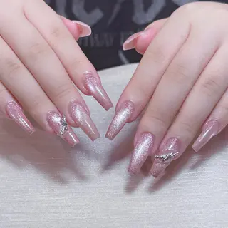 ネイル Diamond 🧚🏻‍♀️のネイルデザイン