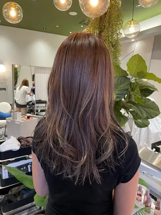 ロング カラー 内藤 すずなのヘアスタイル