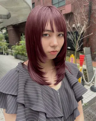 ミディアム 絶対可愛い暖色カラー 🌷うる艶✨山下七海のヘアスタイル