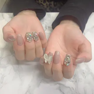 ネイル はな💎ネイル ワンホン、長さ出しのネイルデザイン