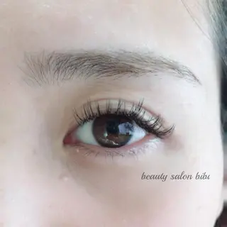 マツエク・マツパ 美容室 美美所属・髙坂 友香のエステ・リラクイメージ