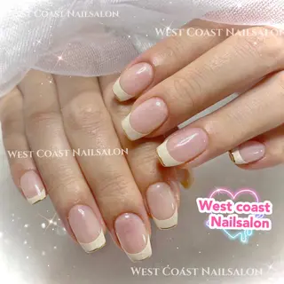 ネイル リボン、ガーリー パーツ放題専門店のネイルデザイン