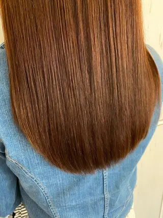 ミディアム カラー ELLE&SALLY 石野のヘアスタイル