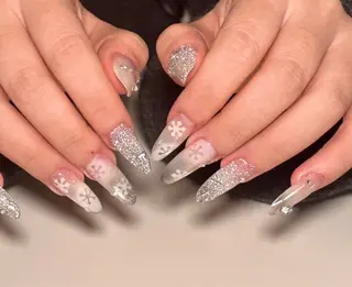 ネイル Venusパラジェル 長さだし専門店のネイルデザイン