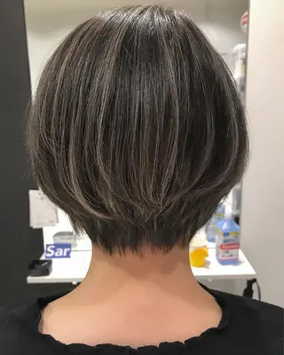 ショート カラー 🔹TOMO🔹 圧倒的経験値🔹のヘアスタイル