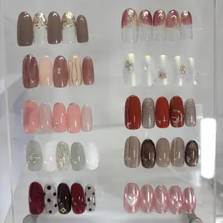 ネイル ラヴィアンローズ所属・S. kurumiのネイルデザイン