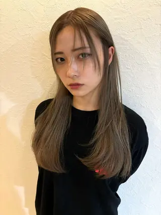 ロング 韓国/透明感 riToのヘアスタイル