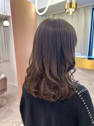 ミディアム カラー 佐合 梨花 / eau〈オー〉のヘアスタイル