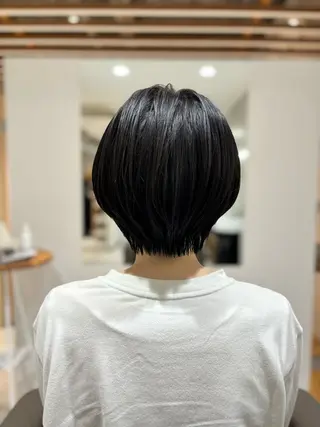 ショート 白土 さくらのヘアスタイル