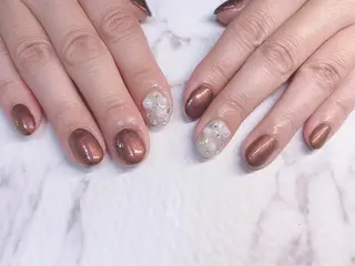 ネイル Lily Roseネイリストのネイルデザイン