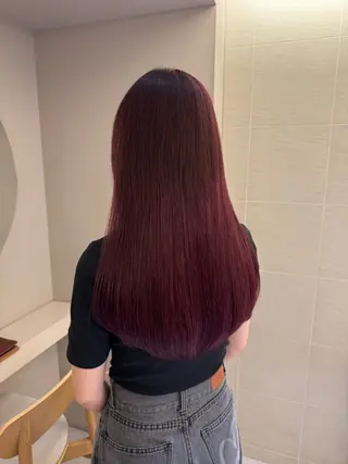 ロング yiye KEITOのヘアスタイル