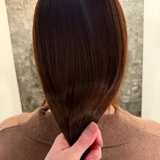 セミロング カラー beni yumikoのヘアスタイル
