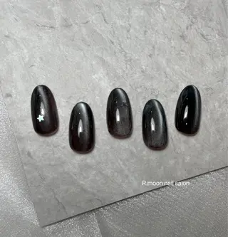 ネイル R.moon nail salonのネイルデザイン