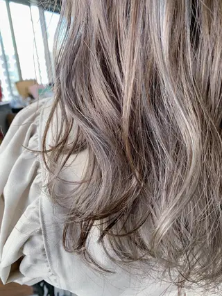 ロング カラー パーマ 代表 中島貴志のヘアスタイル