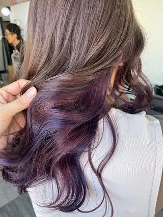 ロング カラー オノ アカネのヘアスタイル