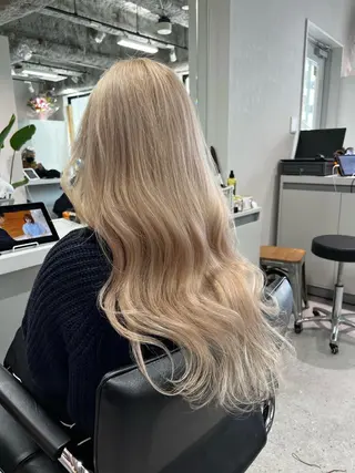 ロング カラー ヘアアレンジ 韓国🤍ワンホンヘア みかん🇨🇳のヘアスタイル