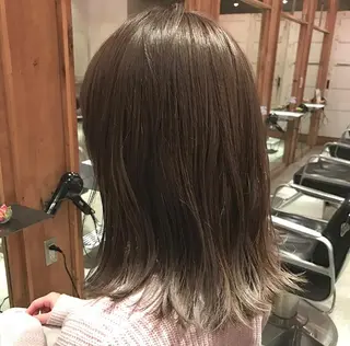 ミディアム カラー emme エミィ/立川のヘアスタイル