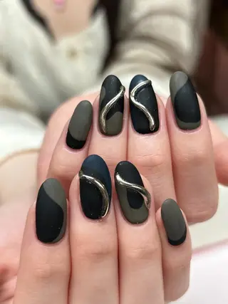 セミロング TAKAMATSU RINAのネイルデザイン