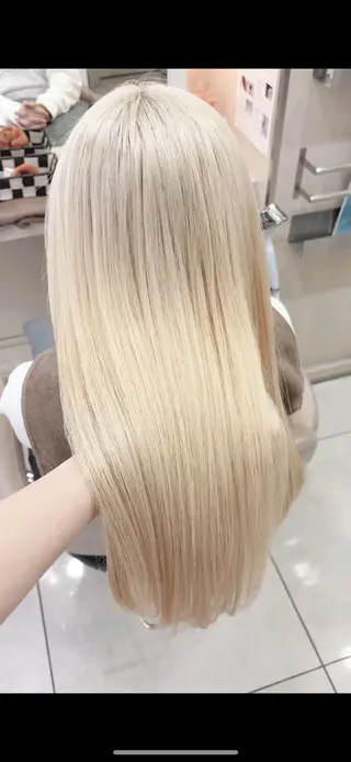 ロング ブリーチカラー♡ エクステ♡しゅかのヘアスタイル