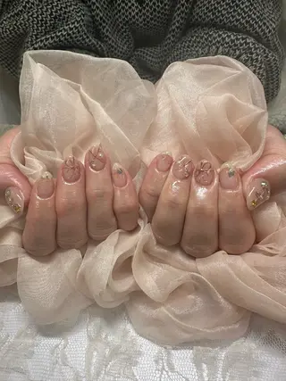 ネイル AOAQUA SHIORIのネイルデザイン