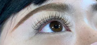 マツエク・マツパ プレシア赤坂 ERIのマツエク・マツパデザイン