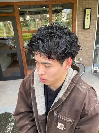 ショート パーマ メンズ 森田 雅治のヘアスタイル