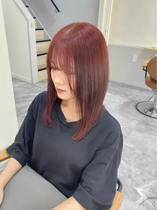 セミロング カラー HONDA KANONのヘアスタイル