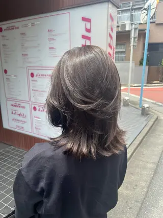 カラー 伊部 しづきのヘアスタイル