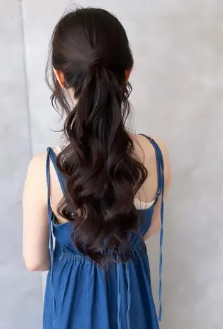 ロング 可児 令路のヘアスタイル