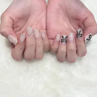 ネイル 𝗮𝗶𝗿𝗶 🌙のネイルデザイン