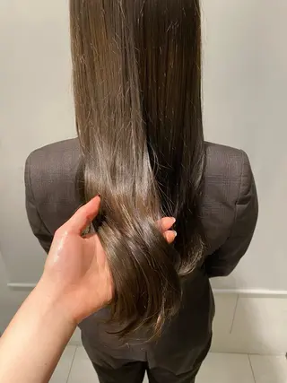 ロング カラー 🦋‪ハイトーンカラ ー🦋‪熊田 史織のヘアスタイル