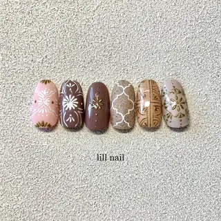 ミディアム pllia beautyのネイルデザイン