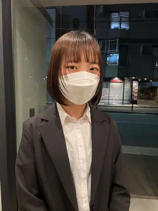 ショート hen所属・心斎橋/レイヤー/ ブリーチ/モエのヘアスタイル