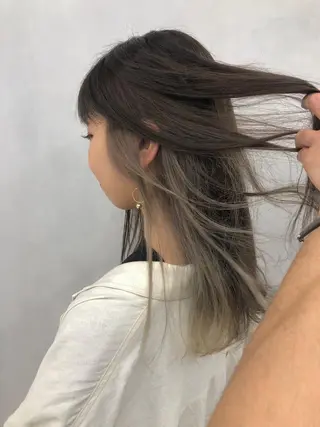 ミディアム 🌸ハイトーン 新田 廉 🌸のヘアスタイル