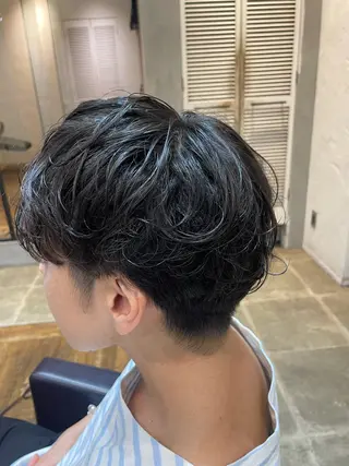 パーマ メンズ 樋川 早紀のヘアスタイル