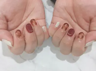 ネイル ネイル＆フラワーサロン〜Ri✦hiro〜鳥栖店所属・HIRATA RIEのネイルデザイン