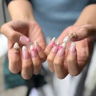 ネイル addition スタッフ　Maikoのネイルデザイン