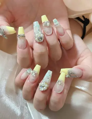 ネイル 小 雨のネイルデザイン