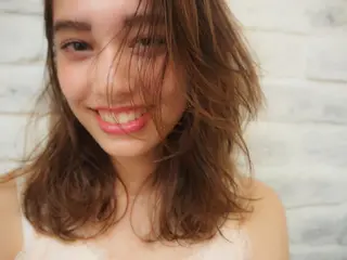 ミディアム カラー パーマ ヘアアレンジ 🌈髪質改善💕 縮毛矯正✨青木まで✨のヘアスタイル