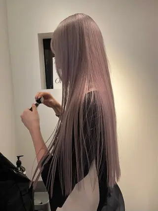 ロング Zoey kannaのヘアスタイル