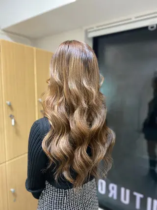 ロング 小川 ひかるのヘアスタイル