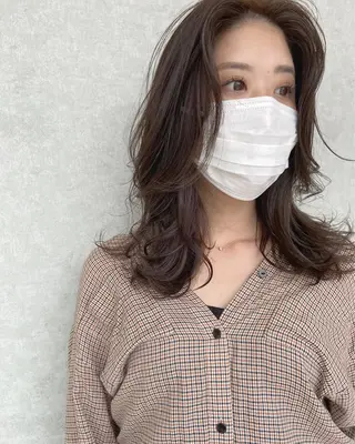 ミディアム カラー パーマ ヘアアレンジ 小田 莉加子のヘアスタイル