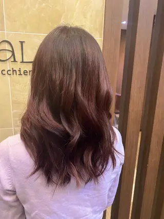 カラー MIRYI ricoのヘアスタイル