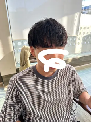 メンズ 岩本みるか/ 暖色カラー/ベージュのヘアスタイル