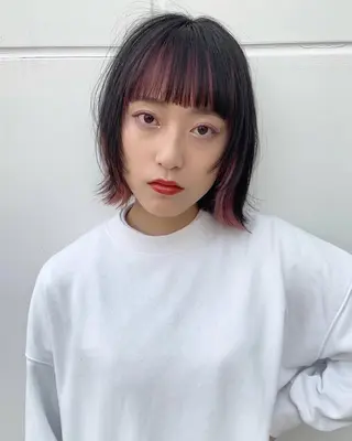 ミディアム カラー ショート／ボブ／柳津 いくらまゆのヘアスタイル
