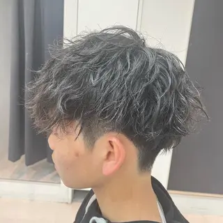 ショート 髪質改善× ハイライト溝江のヘアスタイル