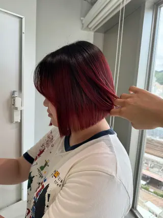 ショート カラー 店長 MANAMI /ブリーチ/骨格ボブのヘアスタイル