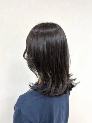 ミディアム ショート/白髪ぼかし 君和田若菜のヘアスタイル