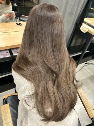 ロング 女性らしいモテヘア 韓国ヘアhikariのヘアスタイル