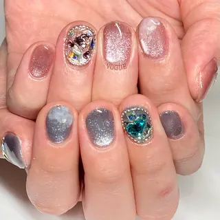 ネイル VOGUE ×SWANのネイルデザイン